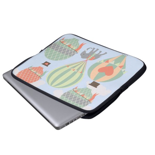 Niedlicher Elefant, der das Laptopschutzhülle (Vorne Knopf)