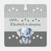 Niedlicher Elefant, der den Namen hinzufügt, schlä Ornament Aus Metall (Vorderseite)