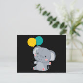 Niedlicher Elefant, der einen Ballon hält Postkarte (Stehend Vorderseite)