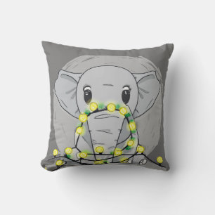 niedlicher Elefant des Babys, der in Weihnachtsbel Kissen