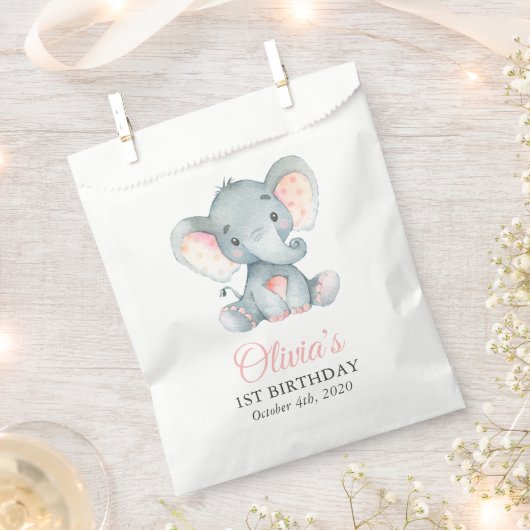 Niedlicher Elefant, kleiner Elefant, erster Geburt Geschenktütchen (Ausgeschnitten)