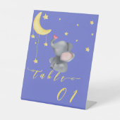 Niedlicher Elefant & Kleiner Schmetterlingshindert Sockelschild (Vorderseite)