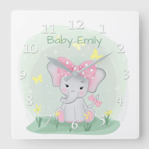  Niedlicher Elefant mit einem rosa Bug in einer Cl Quadratische Wanduhr
