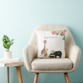Niedlicher Elephant & Giraffe Bloral Name Baby Kissen (Stuhl )