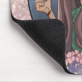 Niedlicher Elf und blasser Schmetterling Mousepad (Ecke)