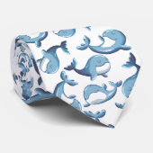 Niedlicher entzückender Blauwal im Krawatte (Gerollt)
