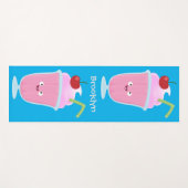 Niedlicher Erdbeereis Sundae Cartoon Yogamatte (Vorderseite (Horizontal))