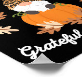Niedlicher Erntedank Gnome Leopard Gnomes Fall Pum Poster (Ecke)