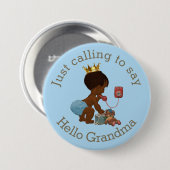 Niedlicher Ethnischer Prinz, der Hallo Oma ruft Button (Vorne & Hinten)