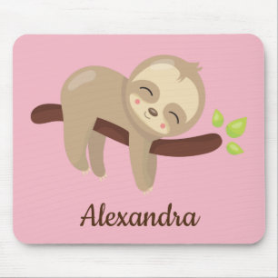 Niedlicher Faultier auf Tree Kawaii Tierabbildung  Mousepad
