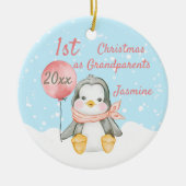Niedlicher First Christmas Pinguin Großeltern Pink Keramik Ornament (Vorne)