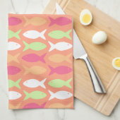 Niedlicher Fisch unter dem Meeresfarbenfrohen Seep Geschirrtuch (Viertel Falte)