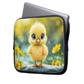 Niedlicher, flauschiger Küken mit großen Augen, st Laptopschutzhülle (Vorderseite Links)