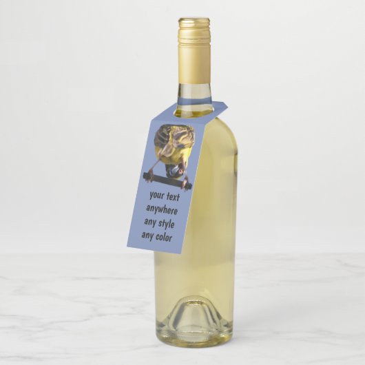 Niedlicher flüchtiger Blick ein Boo Birdie Flaschenanhänger (Angewinkelt)