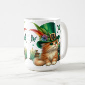 NIEDLICHER FLÜFFY KITTEN IM IRISCHEN HAT KAFFEETASSE (VorderseiteRechts)