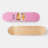 Niedlicher Fox auf rosa und weiße Streifen Skateboard (Horizontal)