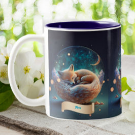 Niedlicher Fox Schlafen in Globe Sterne Moon Perso Zweifarbige Tasse