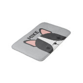 Niedlicher französischer Bulldog mit Personalisier Badematte (Schrägansicht)