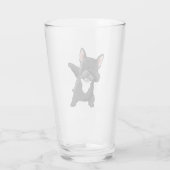Niedlicher französischer Bulldog trinken Glas (Rückseite)