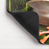 Niedlicher Frog auf rosa Blume Mousepad (Ecke)