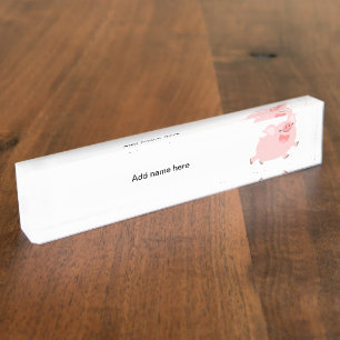 Niedlicher, fröhlicher Cartoon Schweinefleischrieg Namensplakette