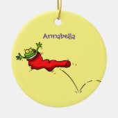 Niedlicher Frosch in einem roten Cartoon Keramik Ornament (Vorne)