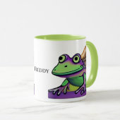 Niedlicher Frosch und Pilz. Bearbeitbarer Name Tasse (VorderseiteRechts)