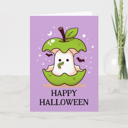 Niedlicher Geist in Apple mit Wurm Lila Halloween Karte (Vorderseite)