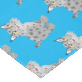 Niedlicher gemeiner Bobcat-Luchs-Cartoon Tischdecke (Schrägansicht)