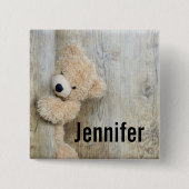 Niedlicher gepolsterter Bär Rustikale Holzwand Button (Vorderseite)