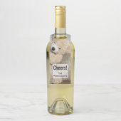 Niedlicher gepolsterter Bär Rustikale Holzwand Flaschenanhänger (Auf Flasche)