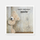 Niedlicher gepolsterter Bär Rustikale Holzwand Geb Serviette (Vorderseite)