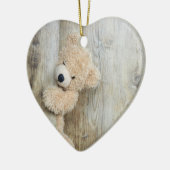 Niedlicher gepolsterter Bär Rustikale Holzwand Keramik Ornament (Links)