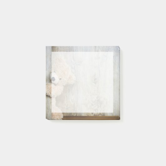 Niedlicher gepolsterter Bär Rustikale Holzwand Post-it Klebezettel (Vorderseite)