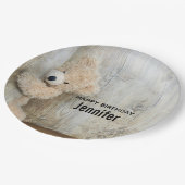 Niedlicher gepolsterter Bär Rustikaler Holzboden G Pappteller (Schrägansicht)