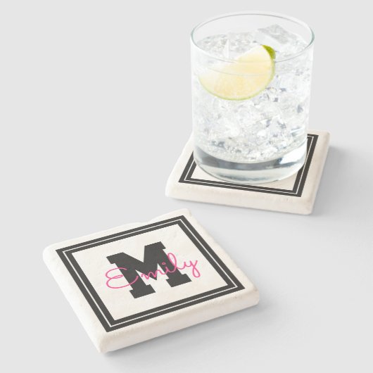 Niedlicher Gerahmter Name und Monogramm | Schwarz/ Steinuntersetzer (Seitenansicht)