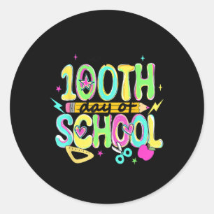 Niedlicher glücklicher 100. Schulstift 100 Tage Te Runder Aufkleber