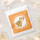 Niedlicher glücklicher Tigerbecher personalisierte Geschenktütchen (Ausgeschnitten)