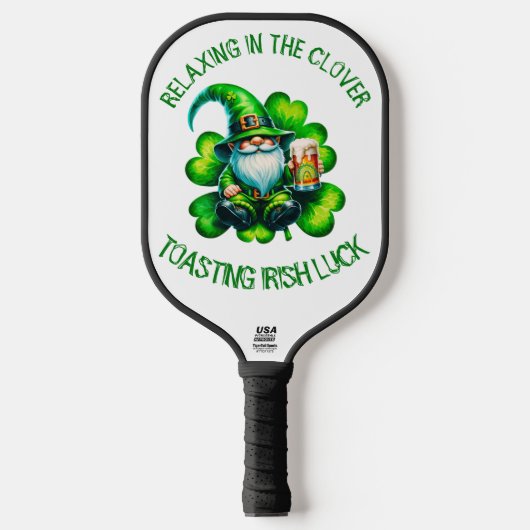 Niedlicher Gnome St Patrick's Day mit Bier | Pickleball Schläger (Vorderseite)