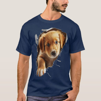 Niedlicher Golden Retriever Welpenhund bricht durc T-Shirt