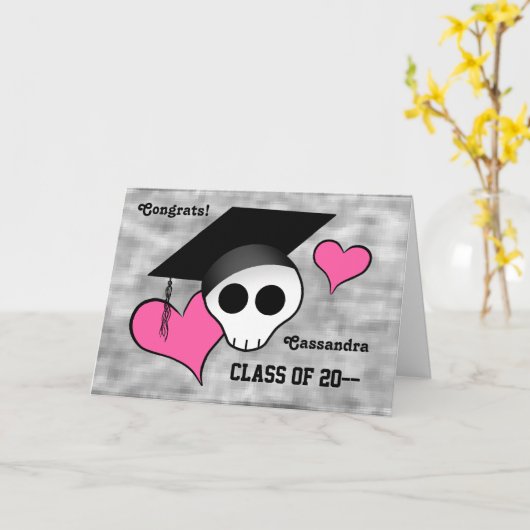 Niedlicher Goth-Skull-Glückwunsch Abschluss Karte (Gelbe Blume)