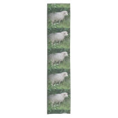 Niedlicher Greedy Sheep Eating Table Runner Kurzer Tischläufer (Vorderseite)