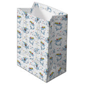 Niedlicher Hai Mittlere Geschenktüte (Vorderseite Schrägansicht)