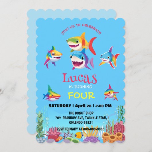 Niedlicher Haifisch Regenbogen bunt Geburtstagspar Einladung (Vorne/Hinten)