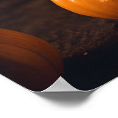 Niedlicher Halloween Boxer Dog w Pumpkins auf Okt- Poster (Ecke)