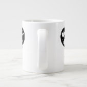 Niedlicher Halloween-Geist mit Herz und Gesicht Jumbo-Tasse (Rückseite)