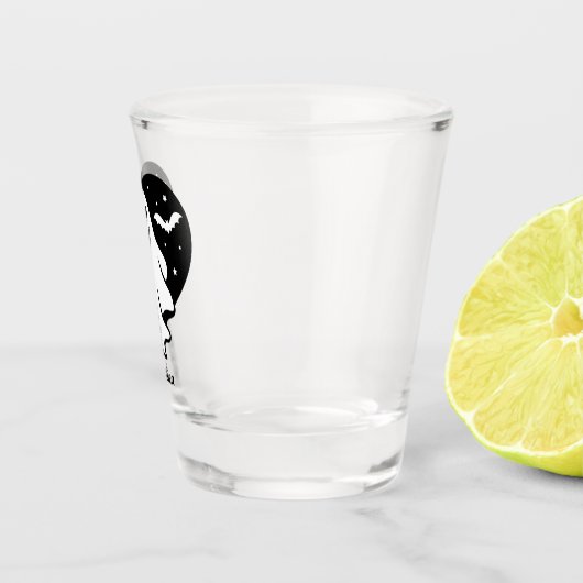 Niedlicher Halloween-Geist mit Herz und Gesicht Schnapsglas (Rechts)