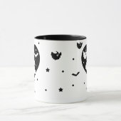 Niedlicher Halloween-Geist mit Herz und Gesicht Tasse (Zentrum)