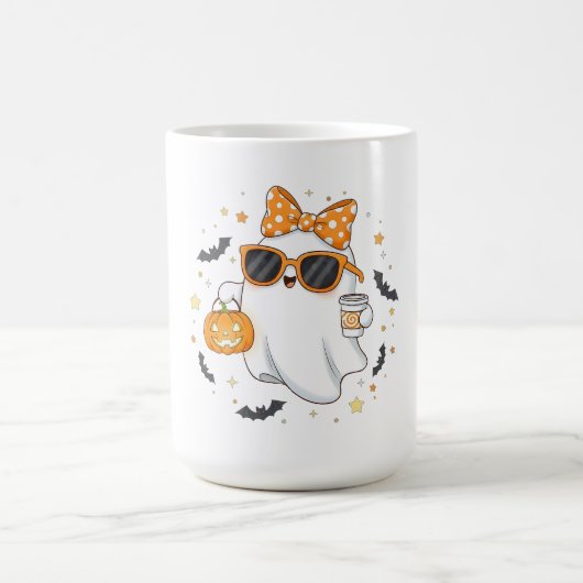 Niedlicher Halloween-Geist mit Pumpkin Kaffeetasse (Mittel)