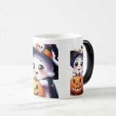 Niedlicher Halloween-Geist mit Pumpkin Verwandlungstasse (VorderseiteRechts)